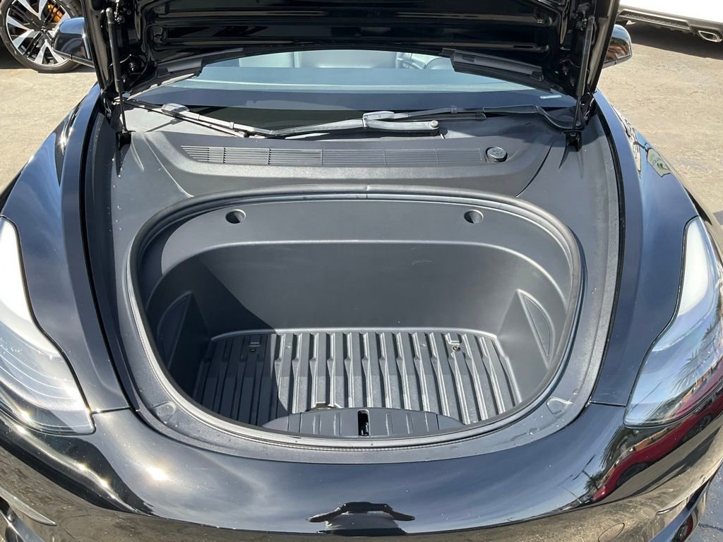 Used 2023 Tesla Model 3 Standard Range RWD image 11