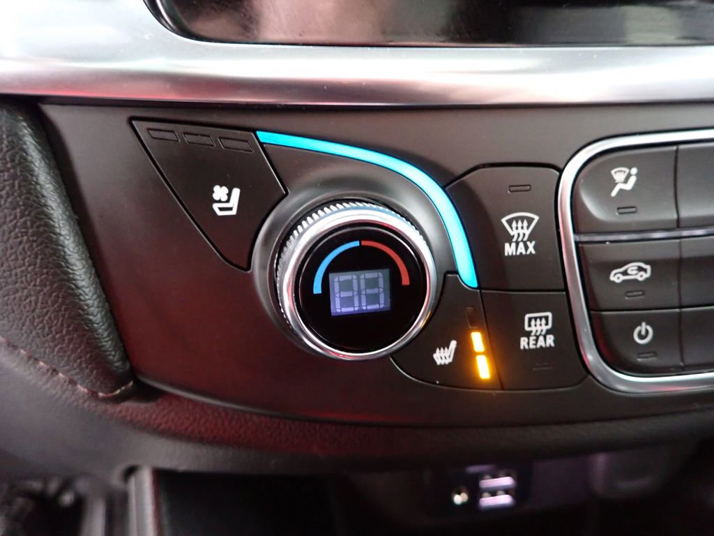 Used 2023 Chevrolet Traverse High Country image 5