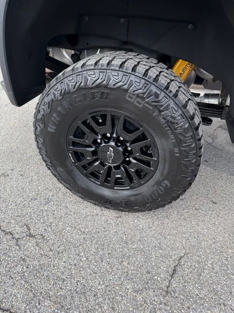 New 2026 Chevrolet Silverado 2500 ZR2 image 8