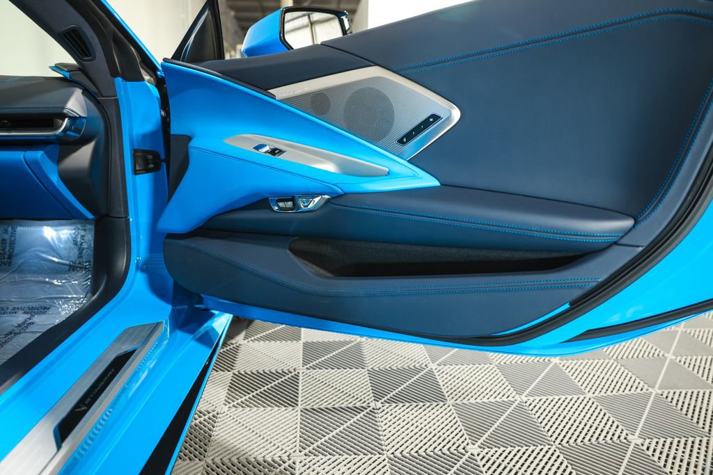 Used 2024 Chevrolet Corvette Stingray Premium Cpe RWD image 25