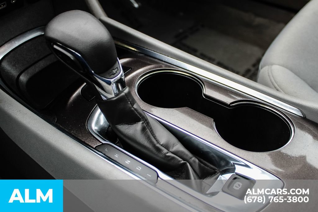 Used 2023 Chevrolet Malibu LT image 34