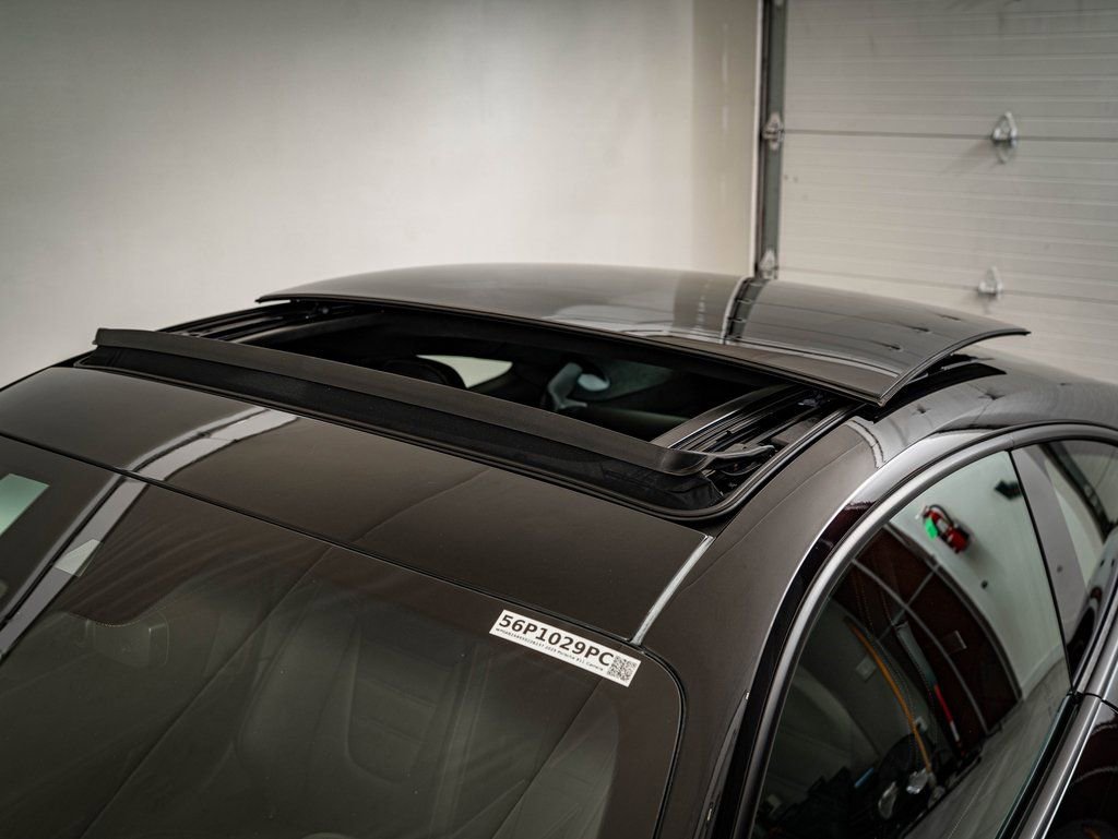 Certified 2025 Porsche 911 Carrera 4 GTS AWD/4WD image 17