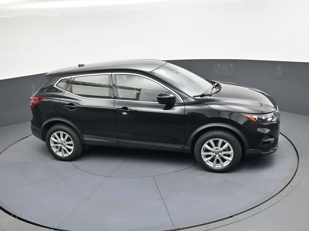 Used 2021 Nissan Rogue Sport S image 25