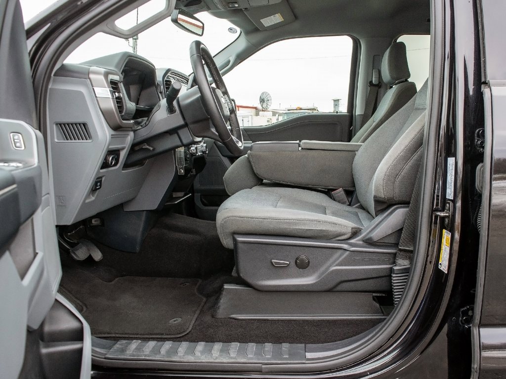 Used 2024 Ford F150 XLT image 31