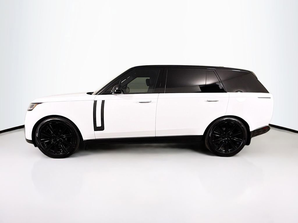 New 2026 Land Rover Range Rover Long Wheelbase SE image 8