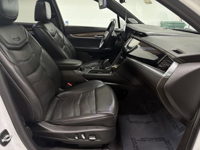 Certified 2020 Cadillac XT6 Premium Luxury w/ Platinum Package image 20