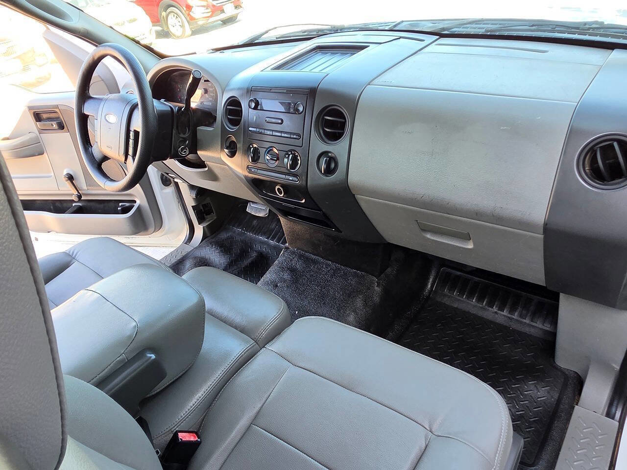 Used 2007 Ford F150 XL RWD image 32