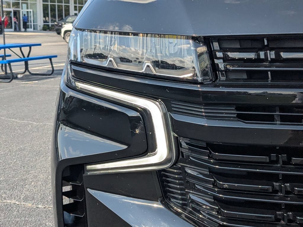 Used 2024 Chevrolet Tahoe RST w/ Sport Performance Package RWD image 11