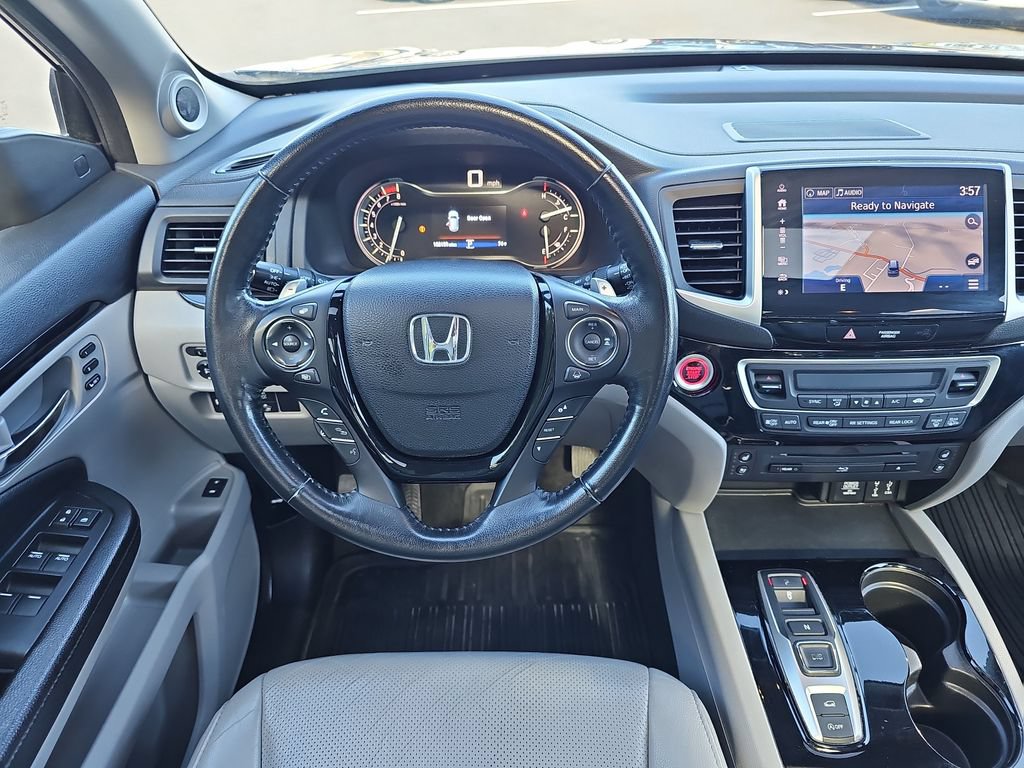 Used 2017 Honda Pilot Elite image 12