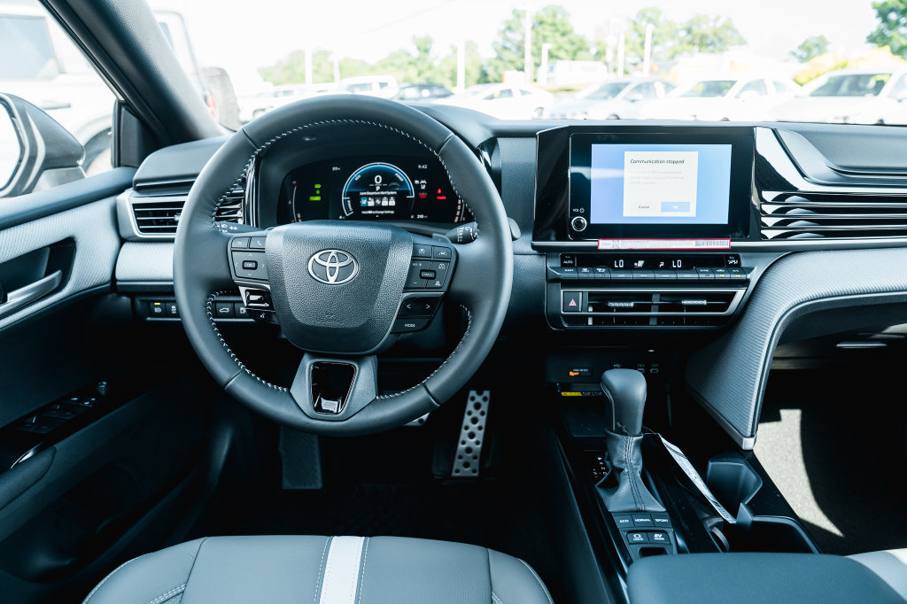 New 2026 Toyota Camry SE FWD image 12