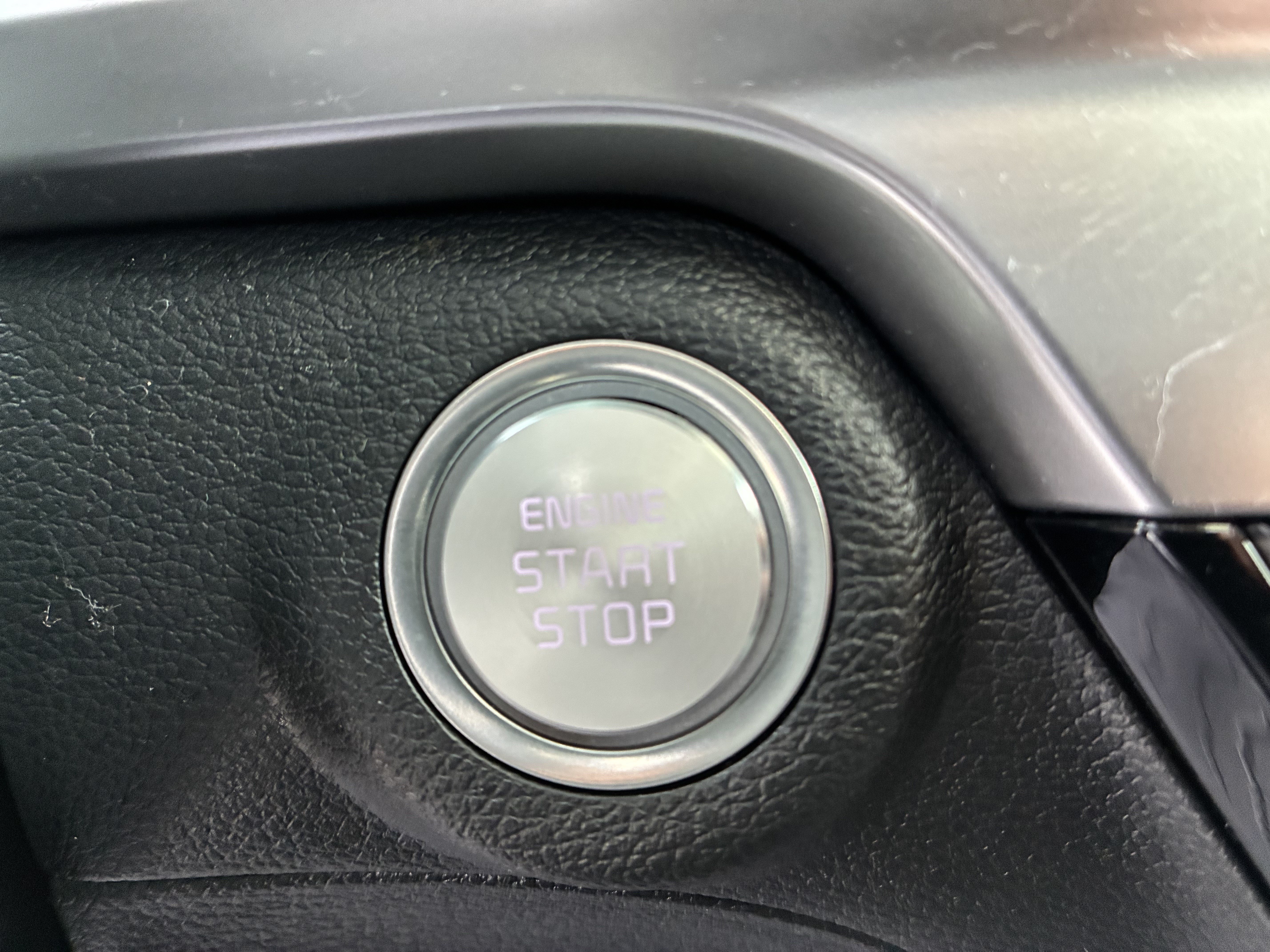 Used 2025 Kia Telluride S FWD image 31