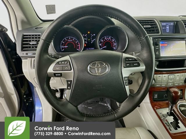 Used 2013 Toyota Highlander Limited AWD/4WD image 11