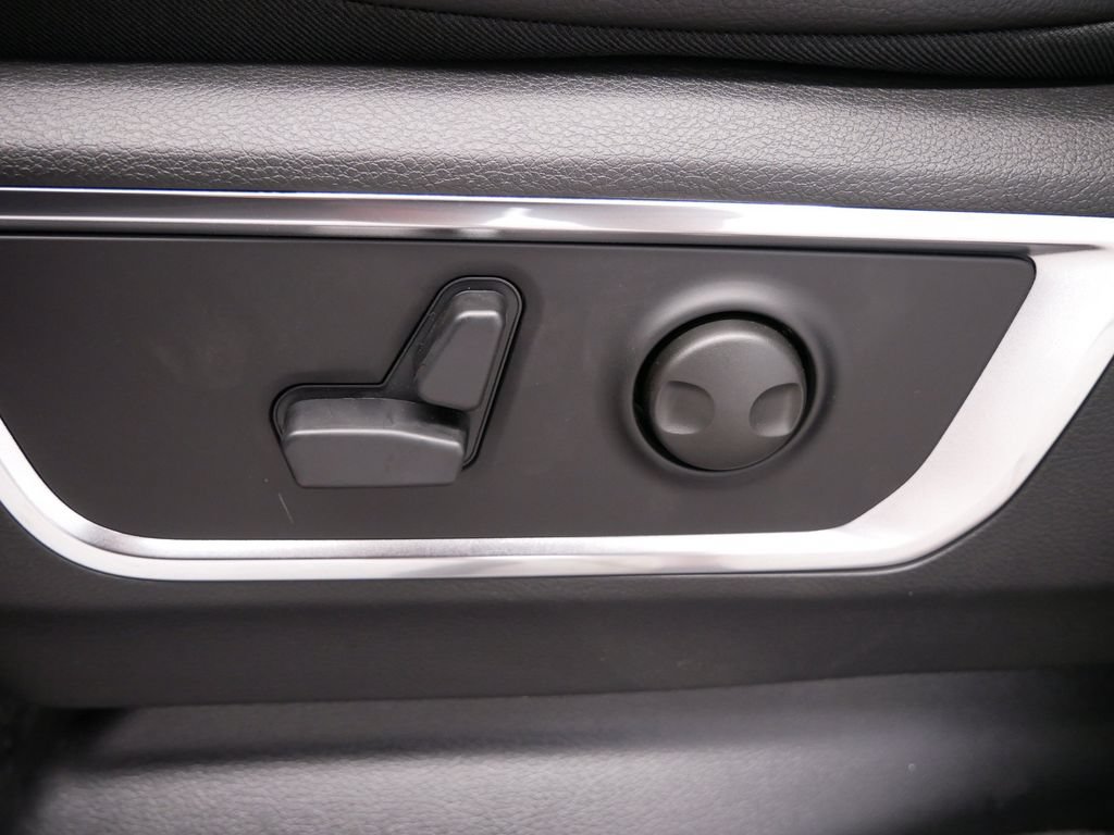 New 2027 RAM 1500 Laramie w/ Laramie Preferred Package AWD/4WD image 21