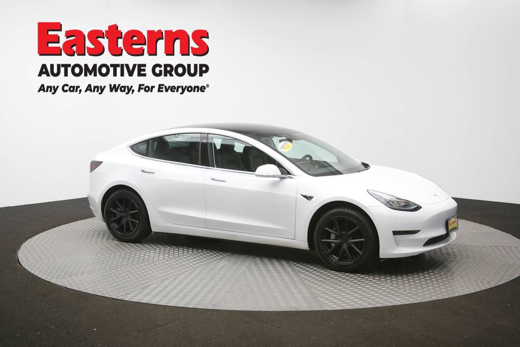 Used 2020 Tesla Model 3 Standard Range RWD image 42