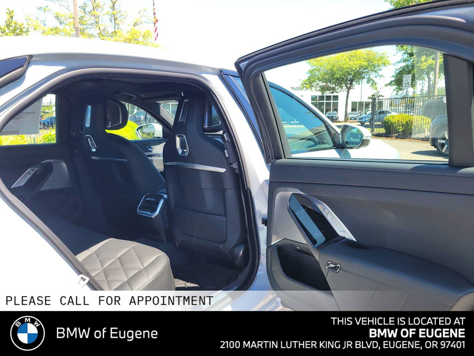 New 2026 BMW 740i xDrive w/ Premium Package AWD/4WD image 14