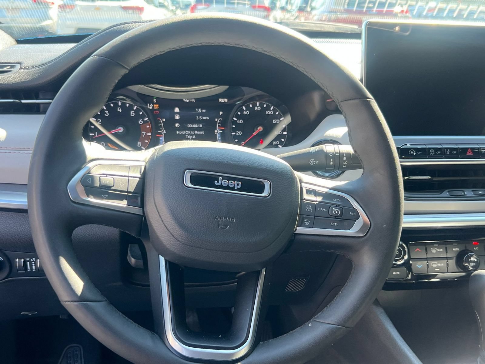 Used 2025 Jeep Compass Limited AWD/4WD image 27