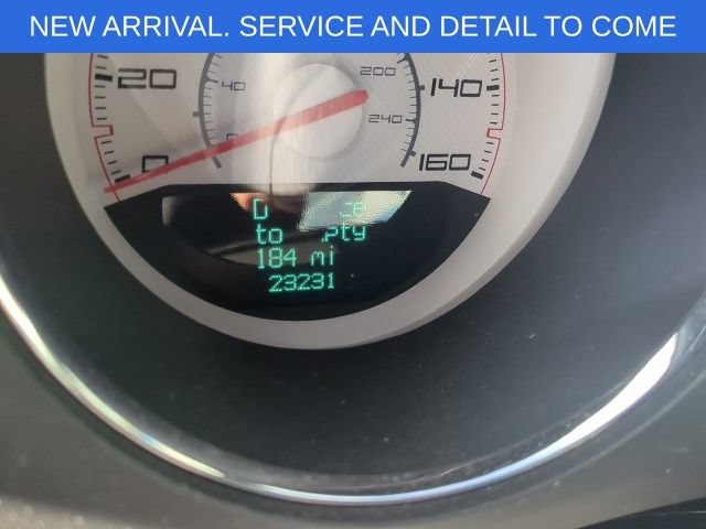 Used 2013 Dodge Challenger R/T RWD image 2