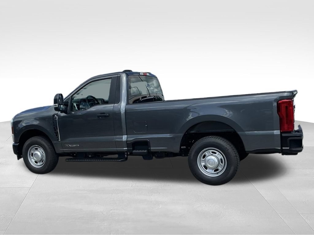 New 2026 Ford F250 XL RWD image 3