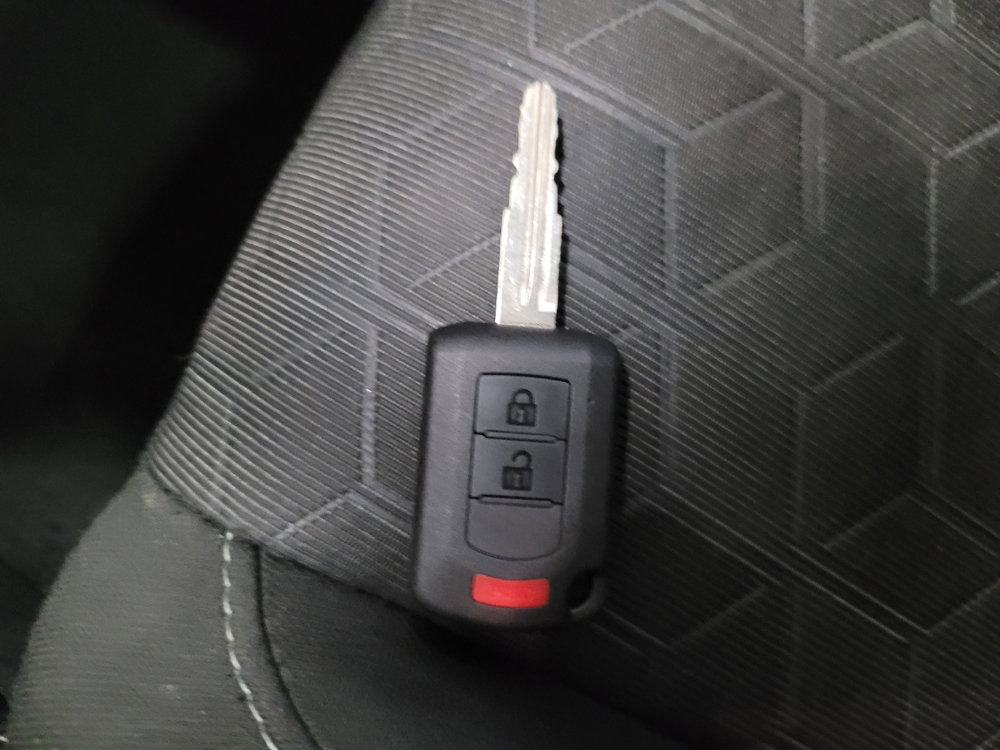 Used 2020 Mitsubishi Outlander Sport ES image 32
