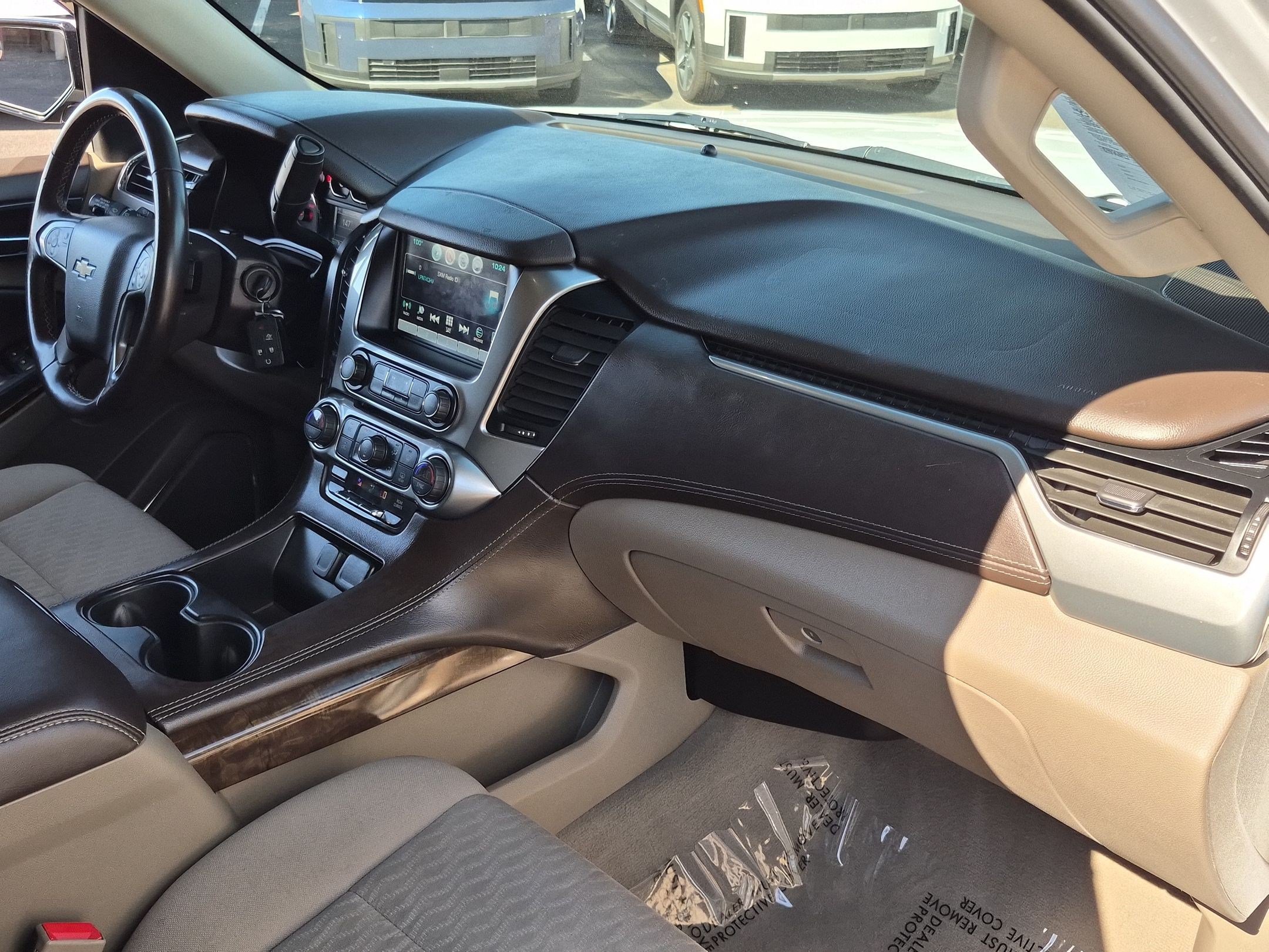 Used 2020 Chevrolet Tahoe LS w/ Enhanced Driver Alert Package AWD/4WD image 25