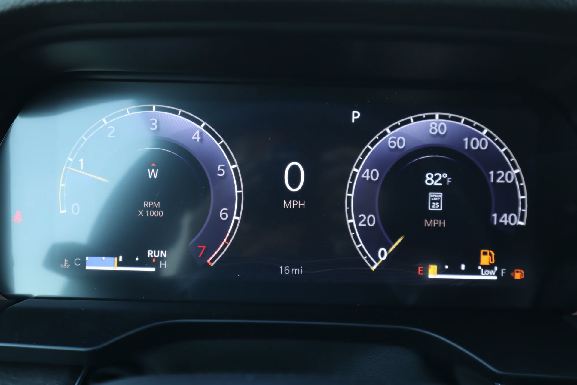 New 2026 Jeep Grand Cherokee Limited AWD/4WD image 4