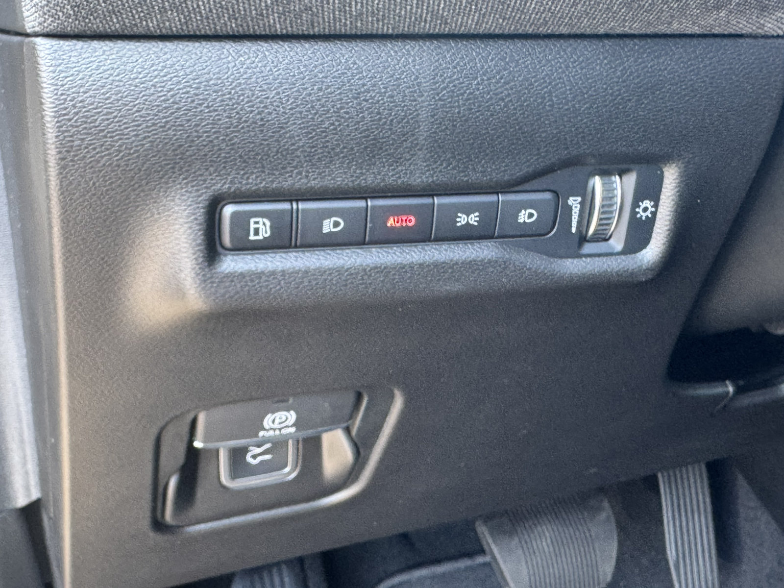 New 2026 Jeep Cherokee Limited AWD/4WD image 35