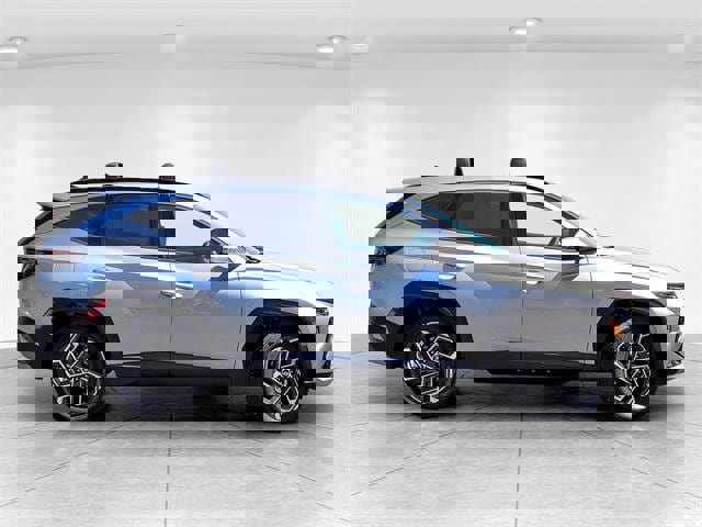 New 2025 Hyundai Tucson Limited image 2