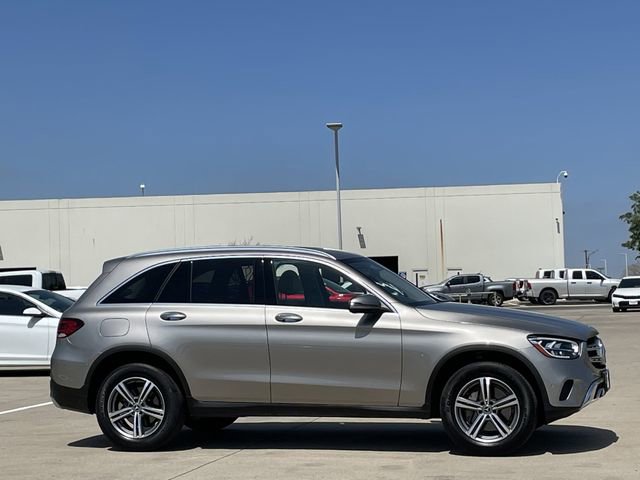 Used 2020 Mercedes-Benz GLC 300 image 3