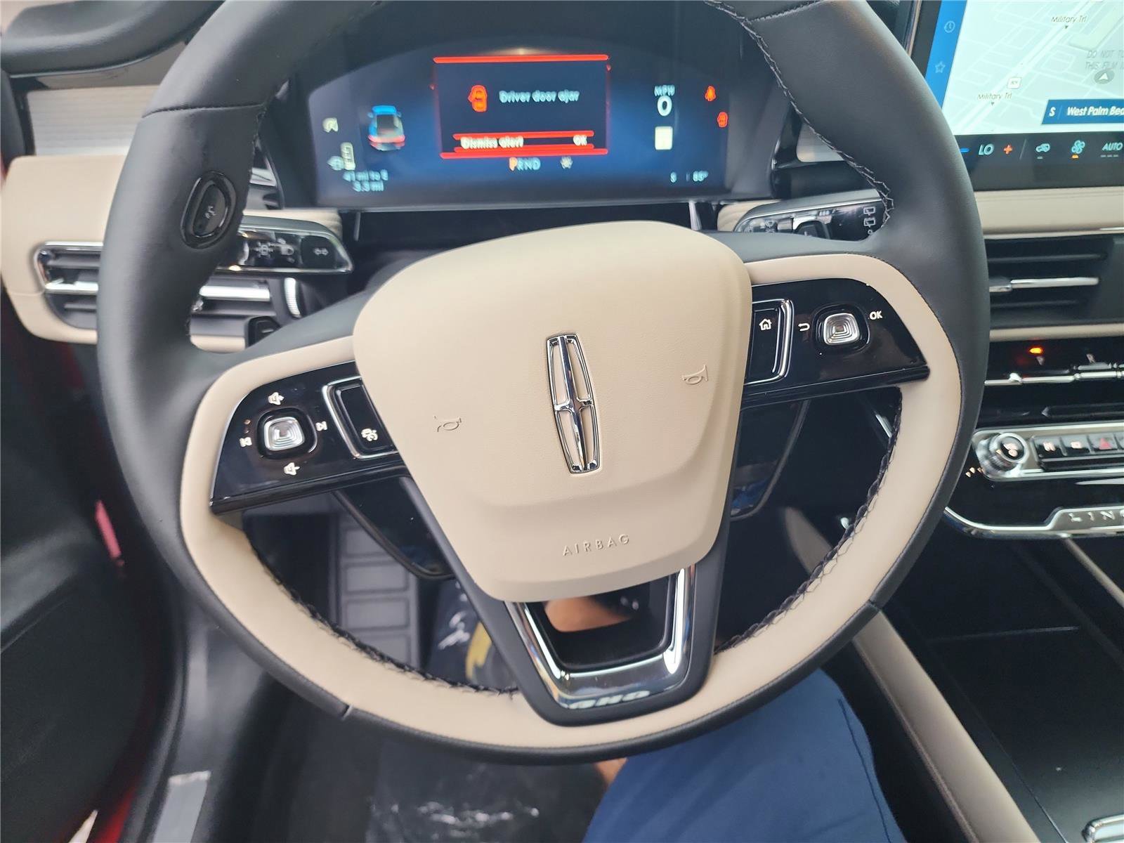 New 2026 Lincoln Corsair Premiere image 29