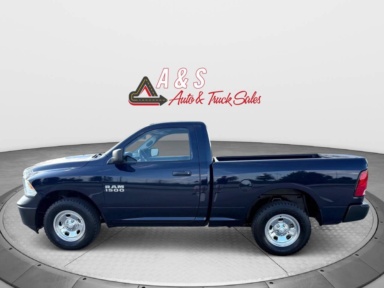 Used 2018 RAM 1500 Tradesman w/ Power & Remote Entry Group AWD/4WD image 5