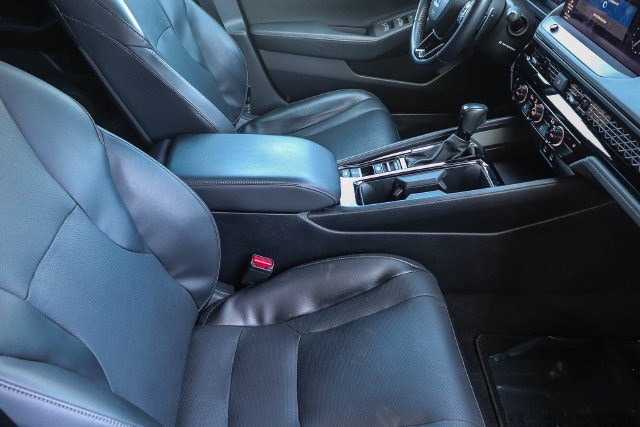 Used 2024 Honda Accord Sport image 17
