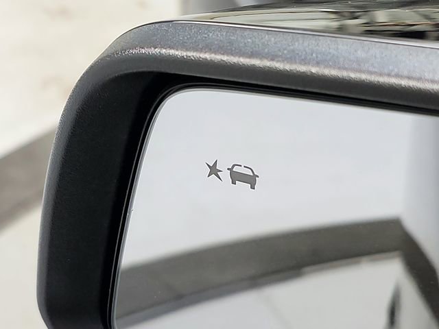 Used 2021 GMC Acadia SLE w/ Driver Convenience Package image 21