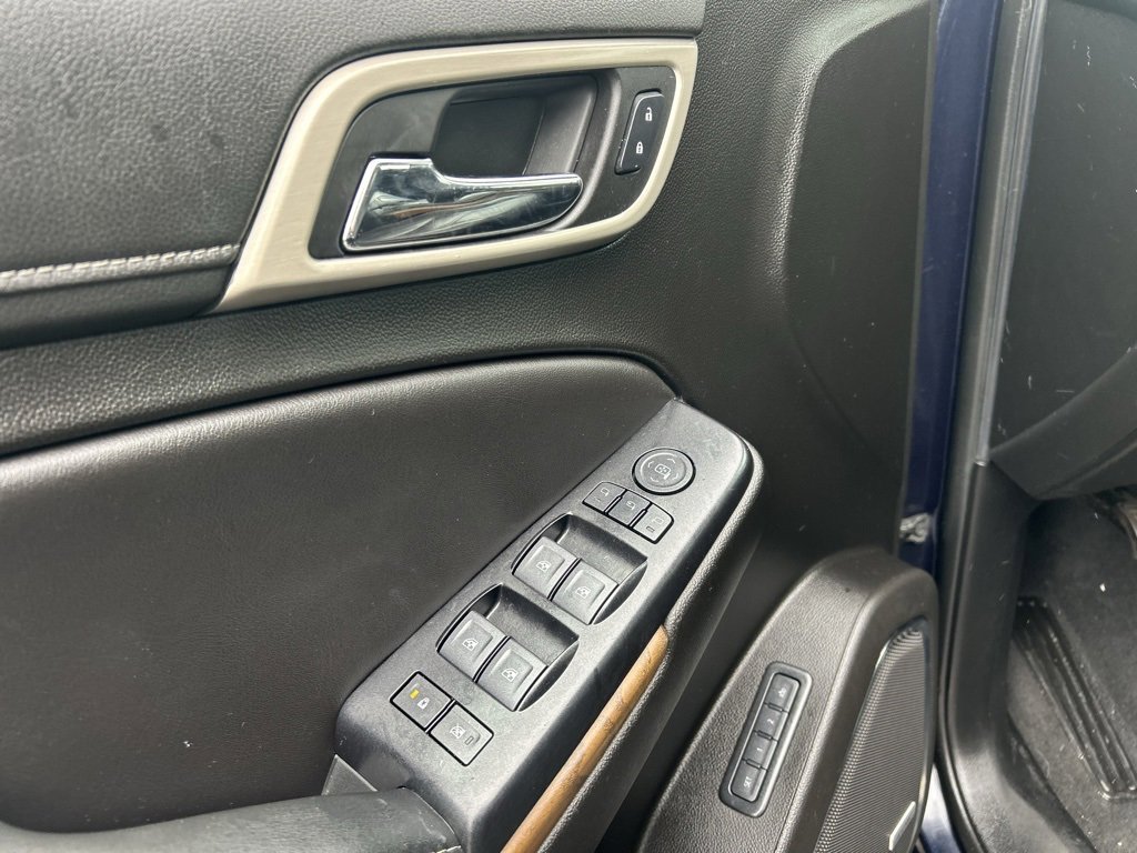 Used 2020 GMC Yukon XL Denali w/ Denali Ultimate Package image 11