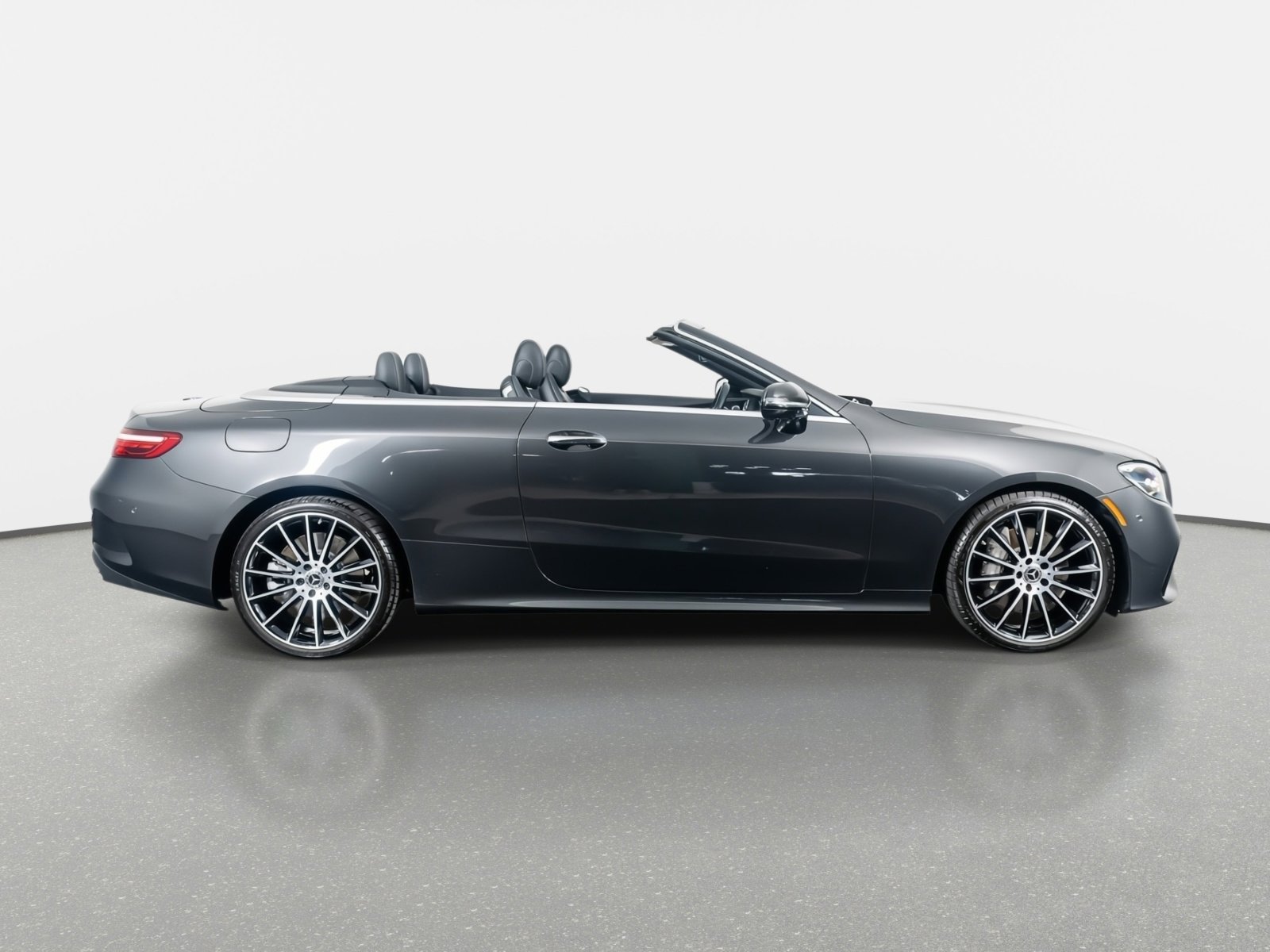 Used 2023 Mercedes-Benz E 450 Cabriolet w/ AMG Line image 6