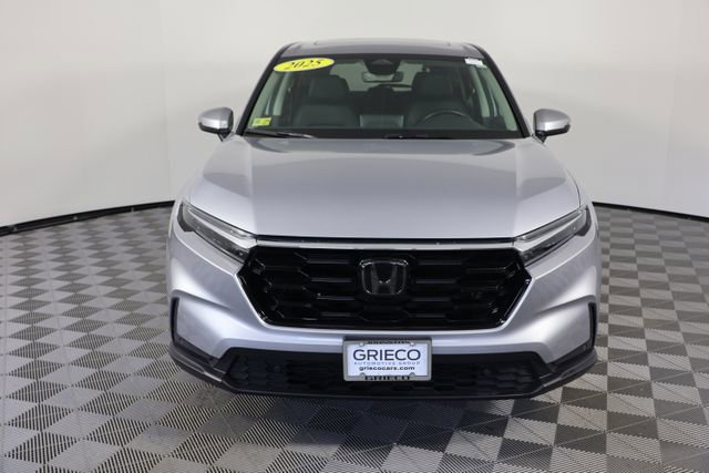 Used 2025 Honda CR-V EX-L image 3