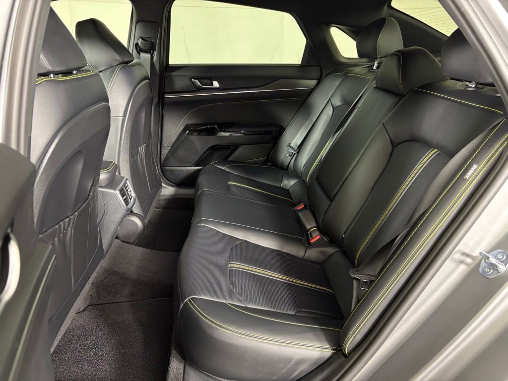 New 2026 Kia K5 GT image 37