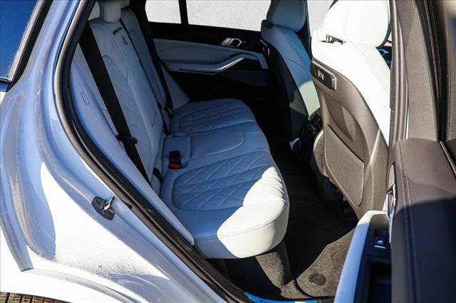 New 2026 BMW X5 xDrive50e w/ M Sport Package image 22