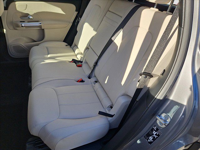 New 2026 Mercedes-Benz GLB 250 image 15