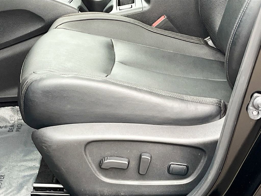 Used 2022 Nissan Rogue Sport SL w/ Premium Package image 19