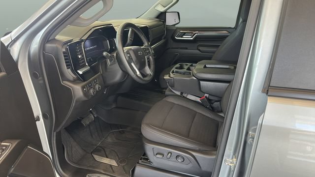 Used 2024 Chevrolet Silverado 1500 RST w/ Protection Package AWD/4WD image 8
