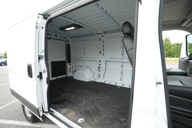 Used 2024 RAM ProMaster 3500 w/ Convenience Group FWD image 20