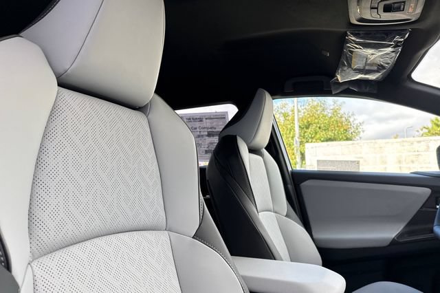 New 2026 Subaru Solterra AWD/4WD image 14