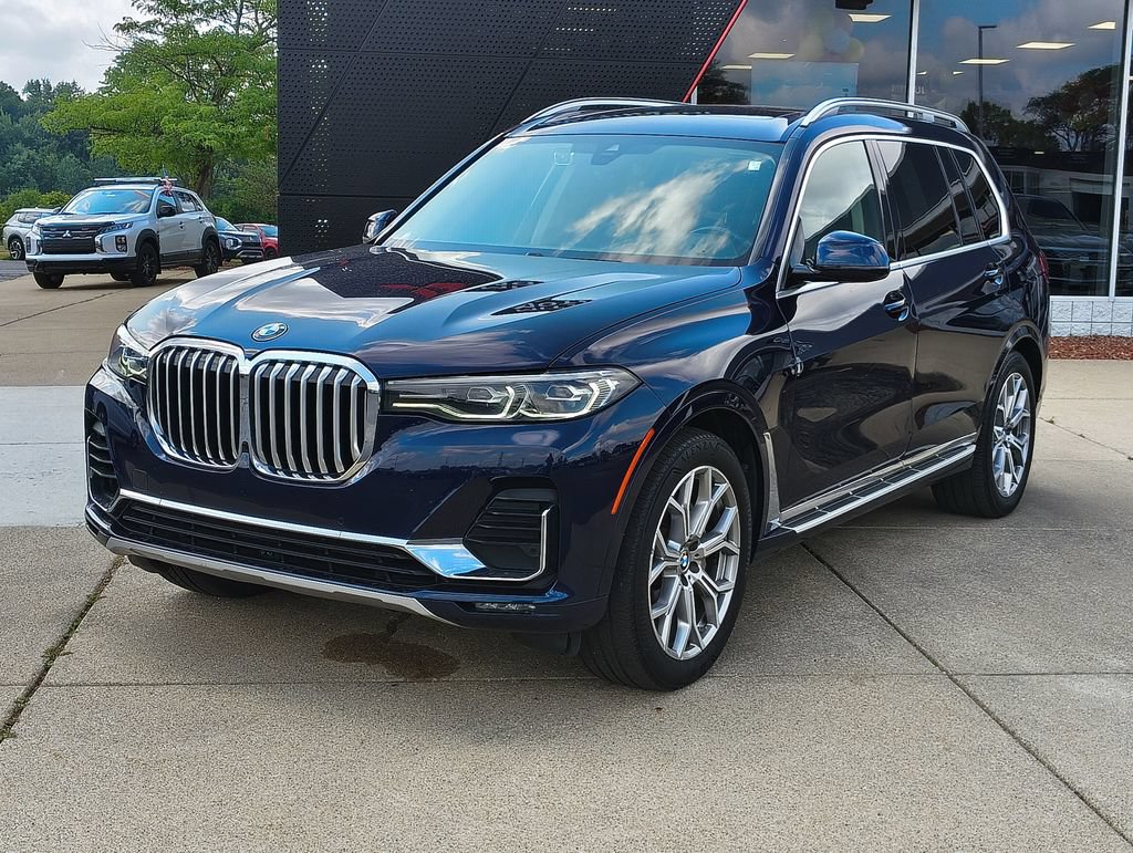 Used 2020 BMW X7 xDrive40i w/ Premium Package AWD/4WD image 1