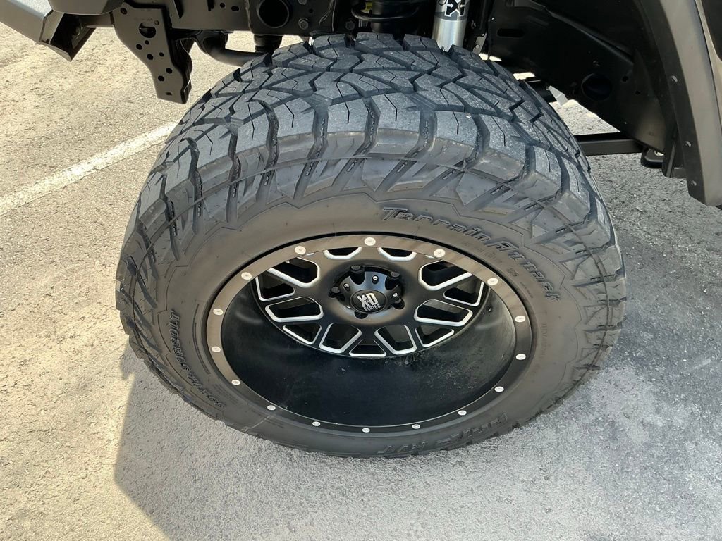 Used 2021 Jeep Gladiator Sport image 17