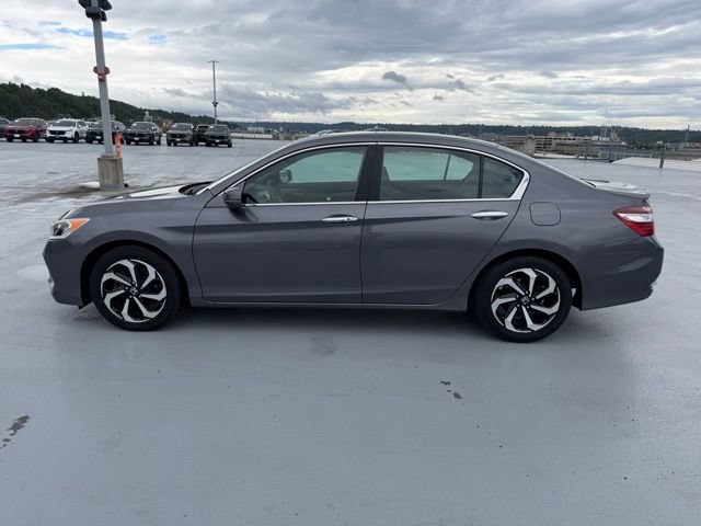 Used 2017 Honda Accord EX image 4