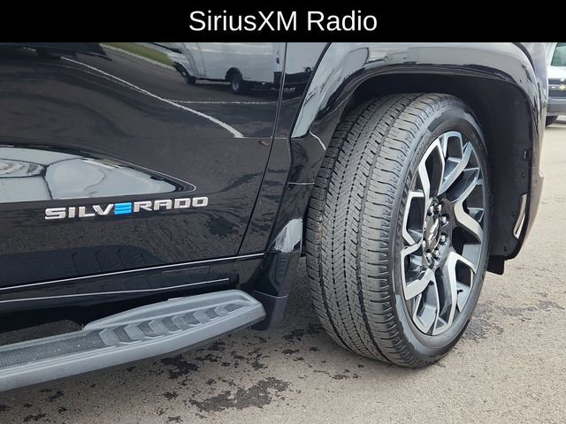 Used 2024 Chevrolet Silverado EV RST image 17