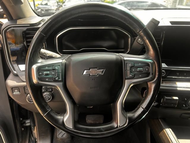 Used 2024 Chevrolet Silverado 2500 LT w/ Midnight Edition AWD/4WD image 19