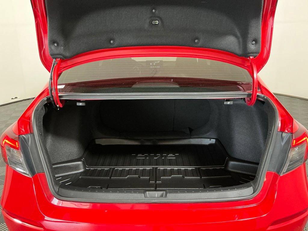 Used 2025 Honda Civic Sport image 27