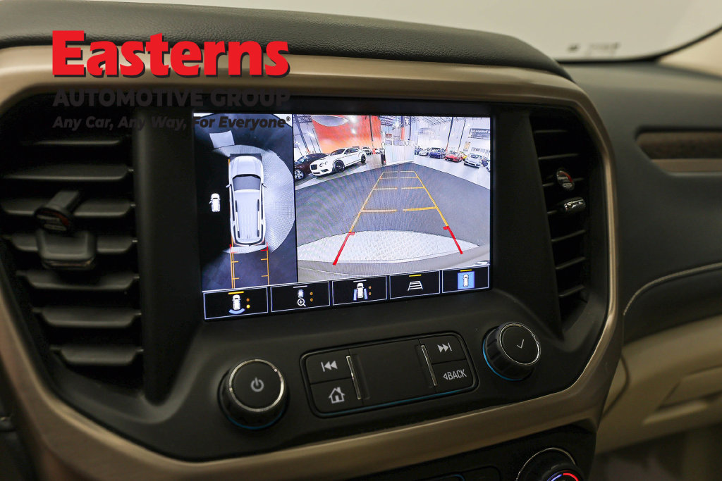 Used 2022 GMC Acadia Denali w/ Denali Technology Package AWD/4WD image 21