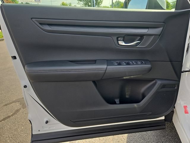 Used 2026 Honda CR-V LX image 12
